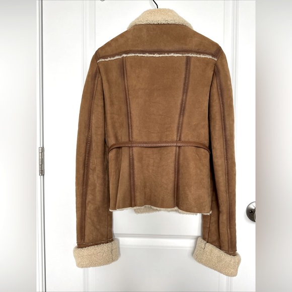 GUCCI Shearling Leather Jacket w/ Belt - Picture 2 of 10
